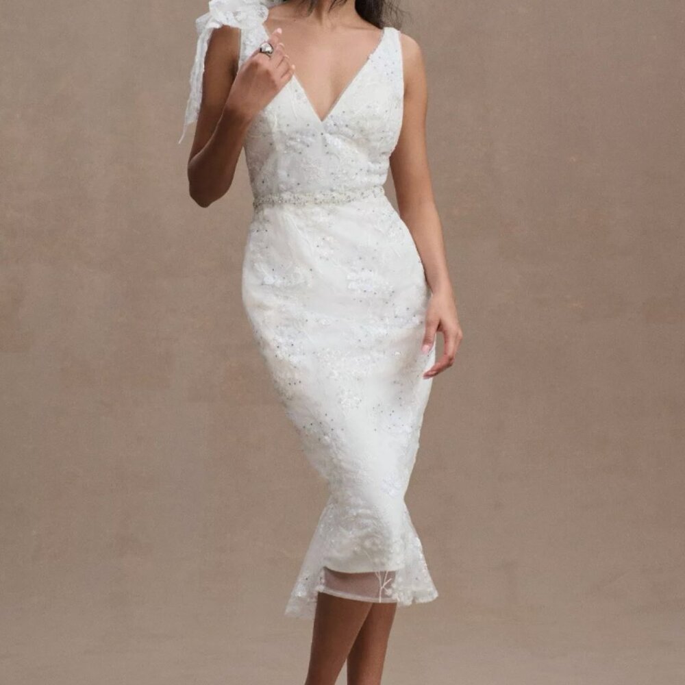 NWT $538 Mac Duggal 79337 FLORAL EMBELLISHED V-NECK MIDI DRESS Size 6